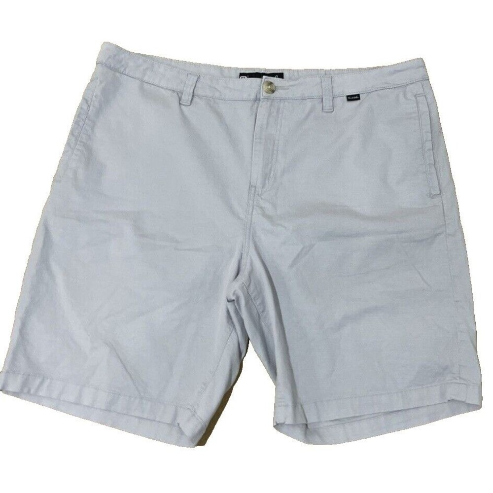 Travis Mathew Light Gray Blue Performance Flat Front Golf Shorts Mens Size 38